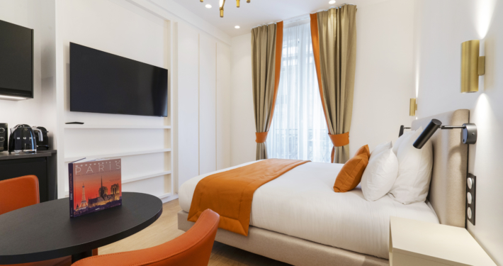 Hotel Paris Vestay